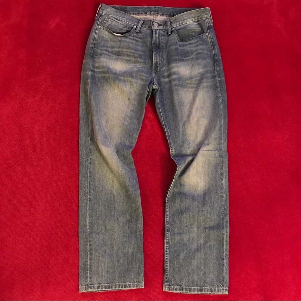 Levi’s 514 Light-Wash Jeans (34W, 30L)